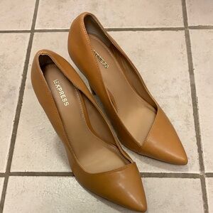Express Women's Classic Brown Heels
